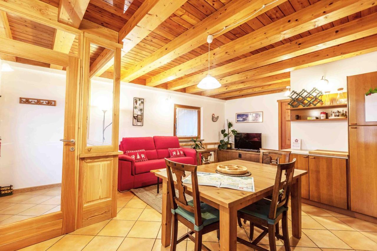 Appartement Casa Alpina - Sarre à Aoste Extérieur photo